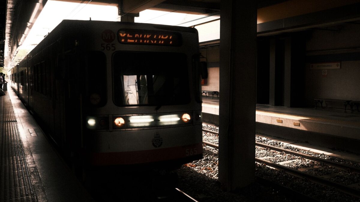 Getting around Athens: metros, taxis and passes