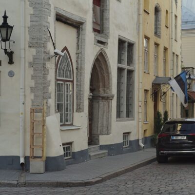 How much does a trip to Estonia cost?