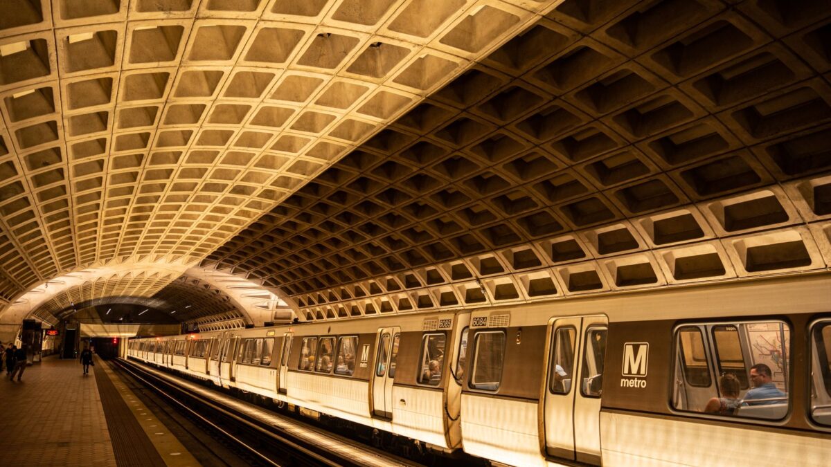 Getting around Washington, D.C.: metros, taxis and passes