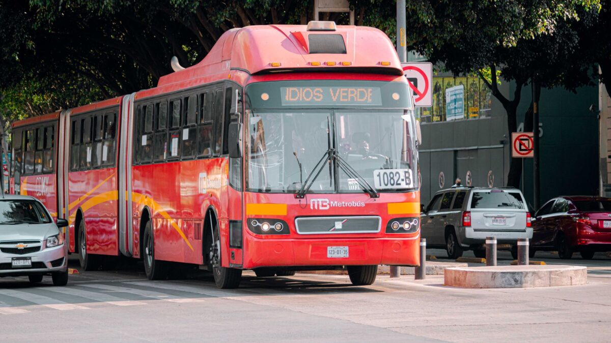 Getting around Bogotá: metros, taxis and passes