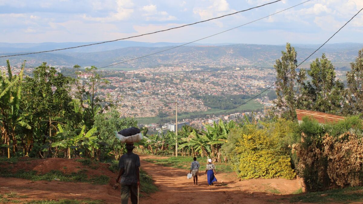 Getting around Kigali: metros, taxis and passes