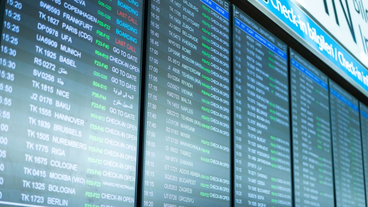From the airport into Belgrade: every option and what it costs