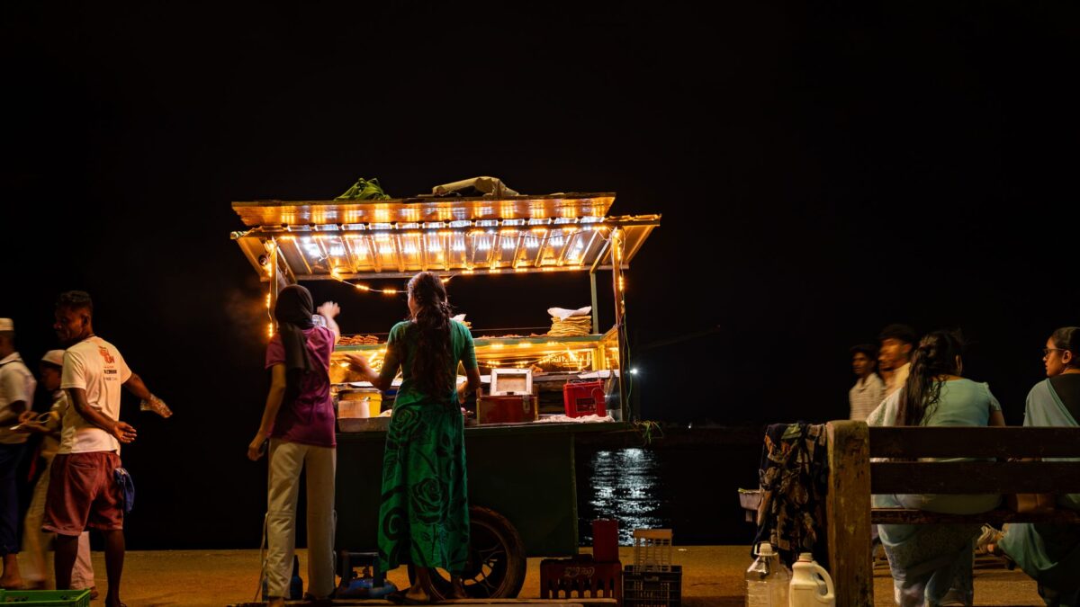 How much does a trip to Sri Lanka cost?
